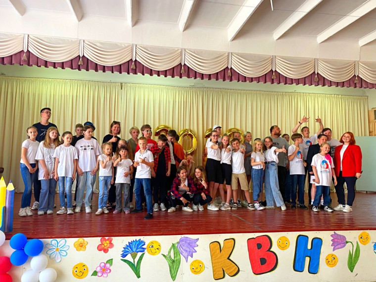 Команда КВН «Сборная окрошка» принимала участие в муниципальном Летнем кубке КВН.
